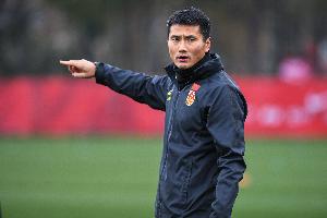 宫磊：邵佳一应尽快确立打法理念，并勇于启用新人、承担责任。