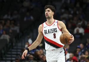 《拓记：若开拓者明年1月战绩仅列西部第十，阿夫迪亚恐难获全明星提名》